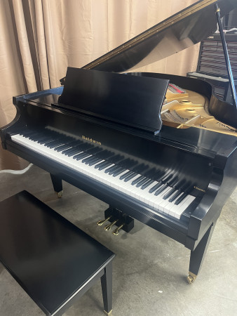 1992 Baldwin 5'5 baby grand. MADE IN THE USA! - Grand Pianos